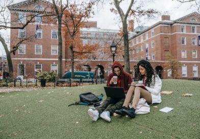 8 Ways to Sustain Health and Wellness as a College Student